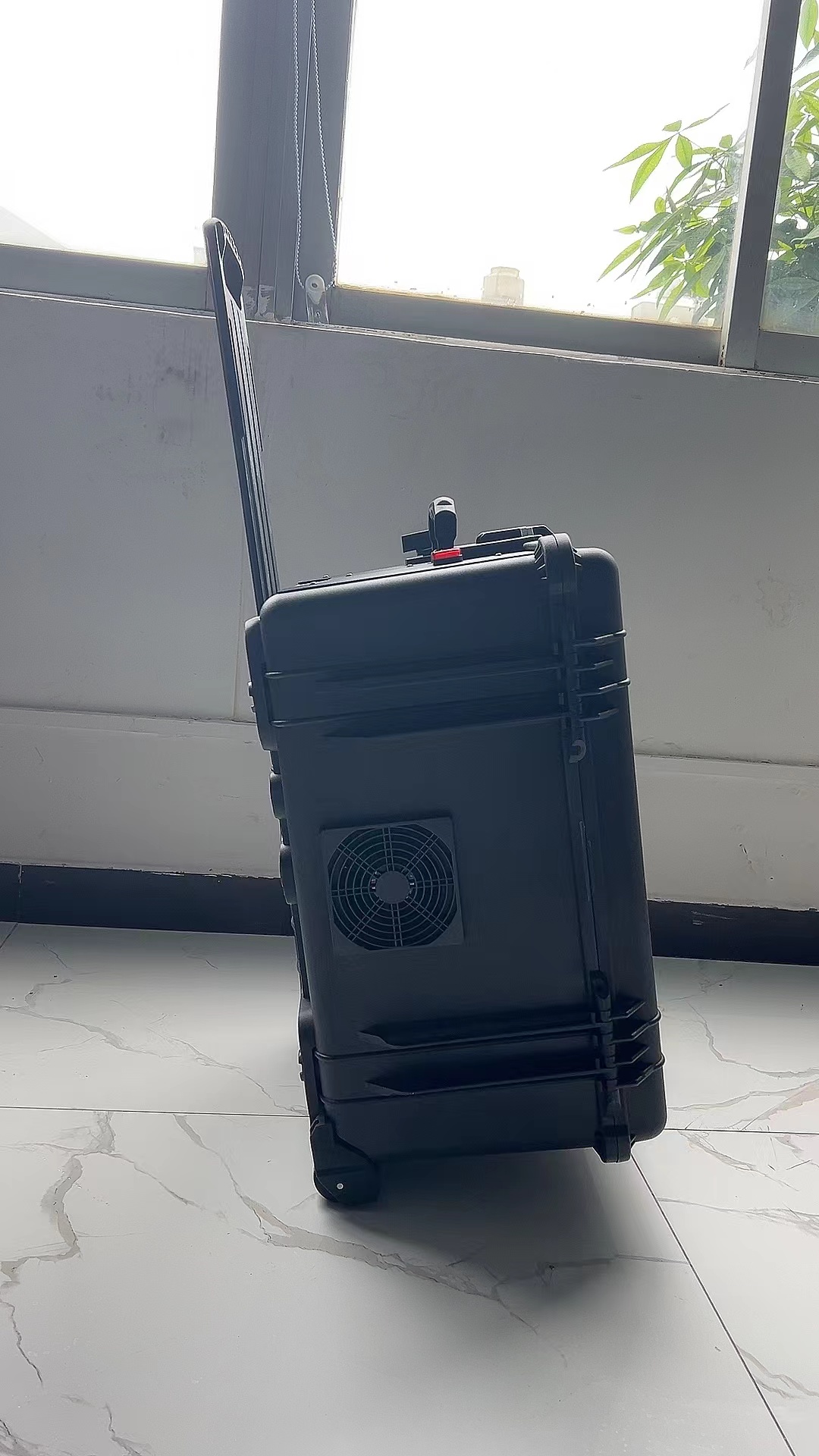 当阳手拉箱型移动通信干扰器